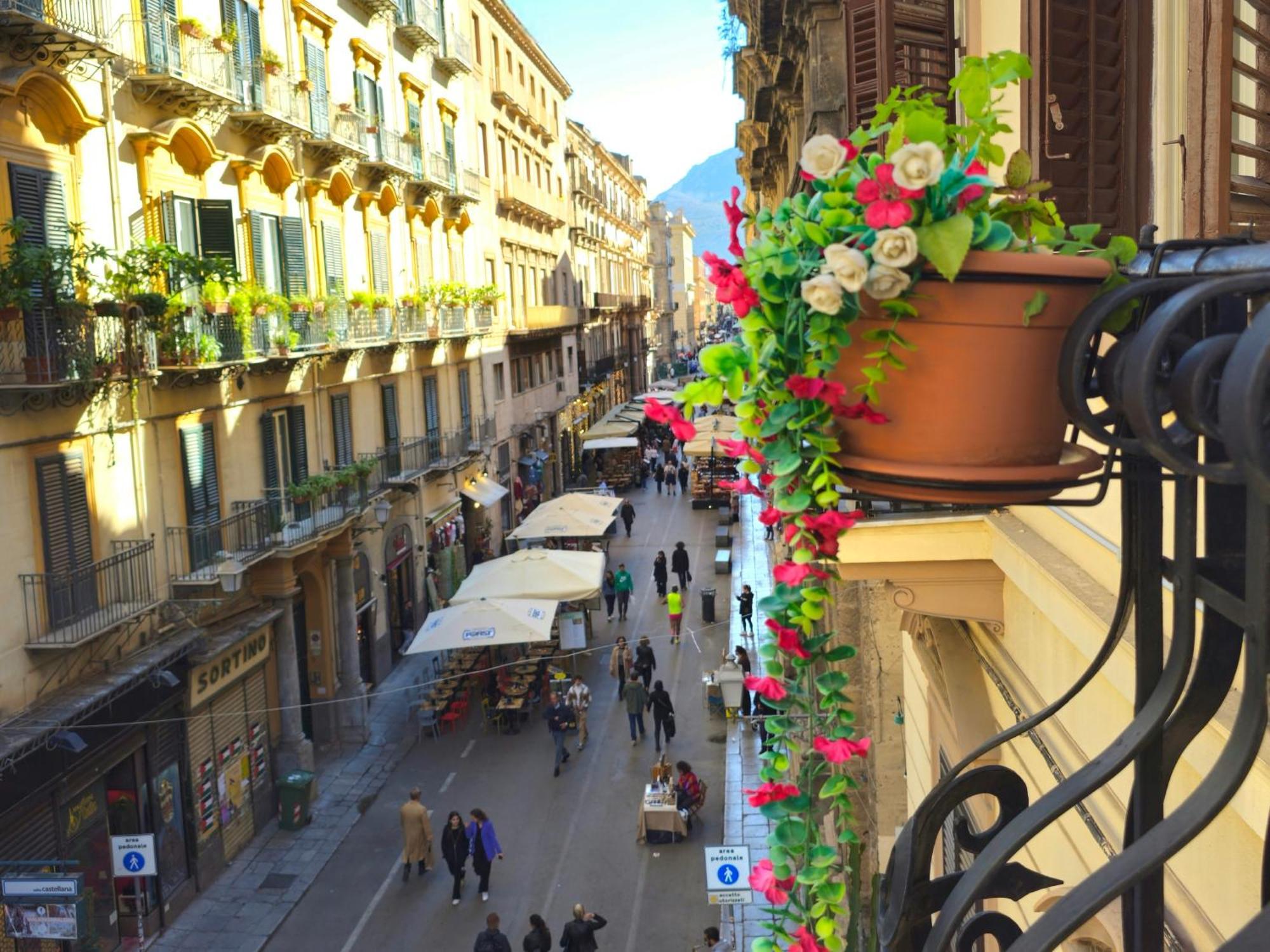 Teatro Del Sole Apartment Palermo Buitenkant foto